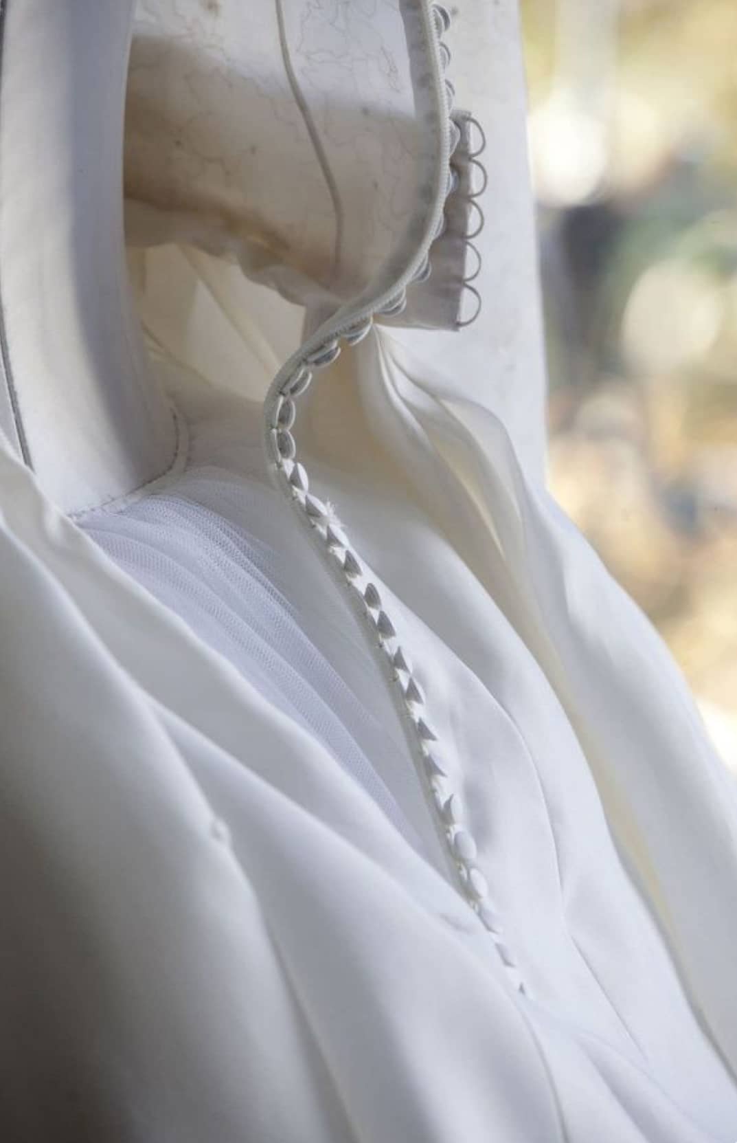 Tendances automne 2025 : robes de mariée personnalisées et audacieuses